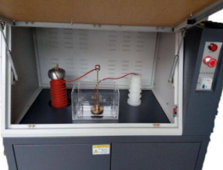 Máquina de prueba de tensión de cable de resistencia terminación automática de alta tensión de salida de este instrumento es voltaje AC