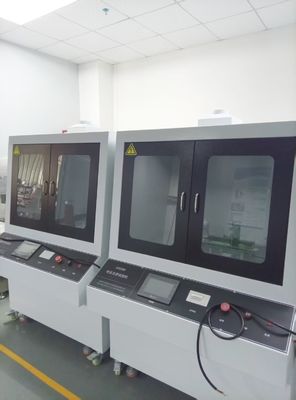 Máquina de prueba de resistencia eléctrica de material aislante sólido de 220 V altamente precisa con medición de voltaje ≤ 5%