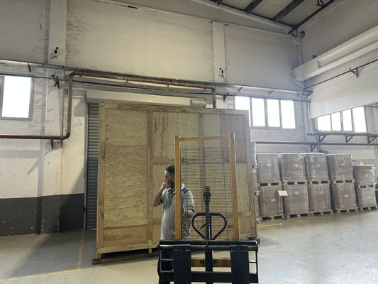 Máquina de ensayo multi-estrés para aisladores poliméricos de 380V con capacidad de 2 toneladas