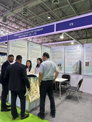 Máquina de ensayo de aislantes de múltiples tensiones 5000h Máquina de ensayo IEC 62730-2024