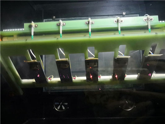 Máquina de ensayo de seguimiento y erosión de alta tensión IEC60587 con probetas de plano inclinado